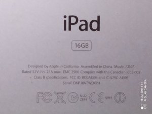 Dva komada iPad čitaj opis