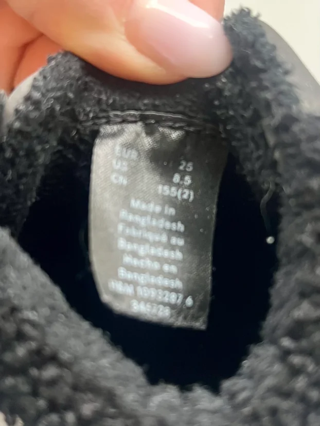 H&M cipelice za decake, br. 25