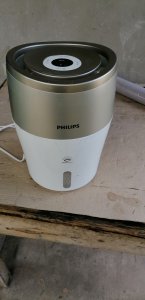 ovlazivac vazduha u prostoriji philips hu4803