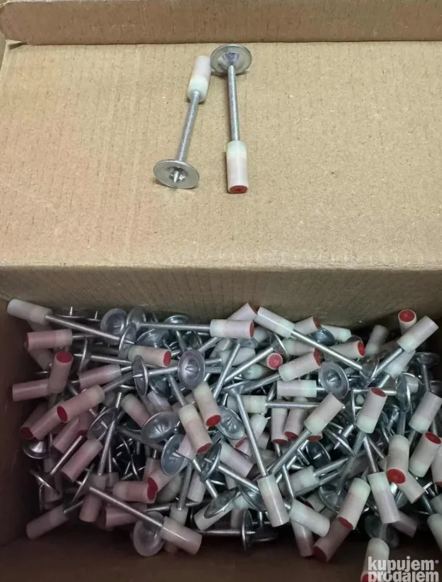 Pistolj za zakivanje eksera