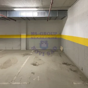 Garažno mesto u suterenu