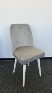 Lux stolice i stolovi