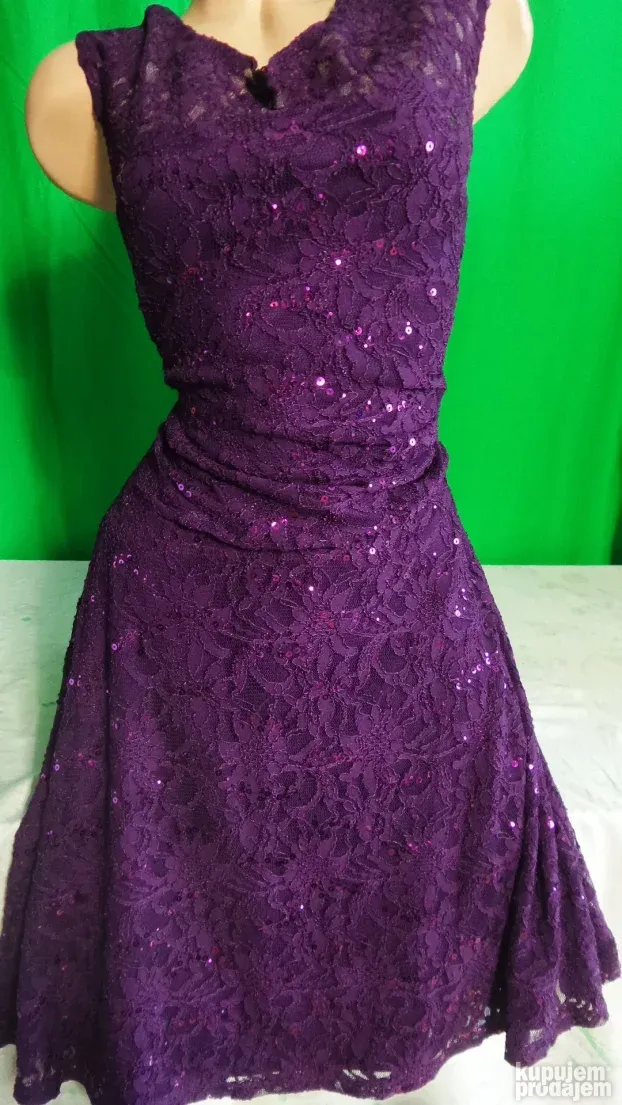 ROMAN,savrsena cipkana svecana haljina KupujemProdajem