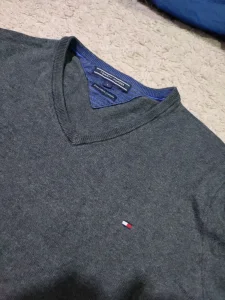 Tommy Hilfiger sivi dzemper vel. S - Original  J