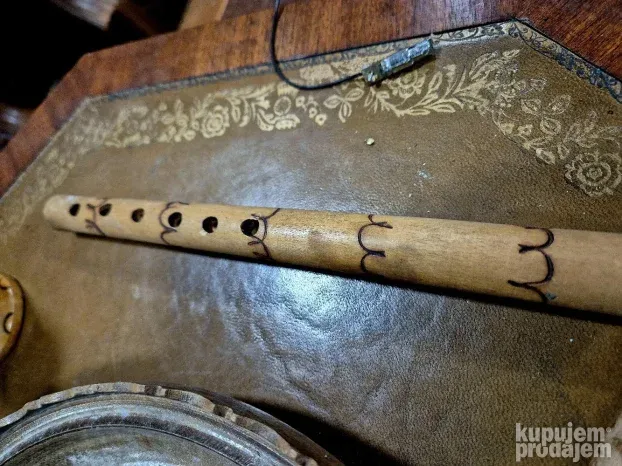 Stari drveni Etno predmeti iz 70- tih hodina