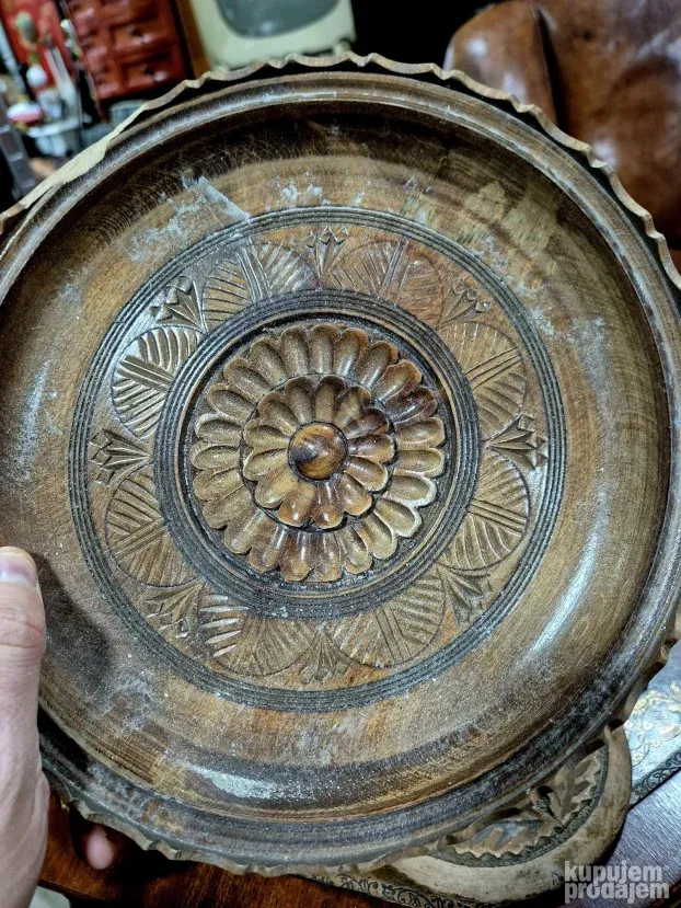 Stari drveni Etno predmeti iz 70- tih hodina