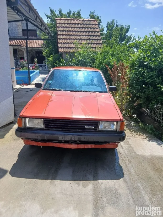1982 Toyota Carina 