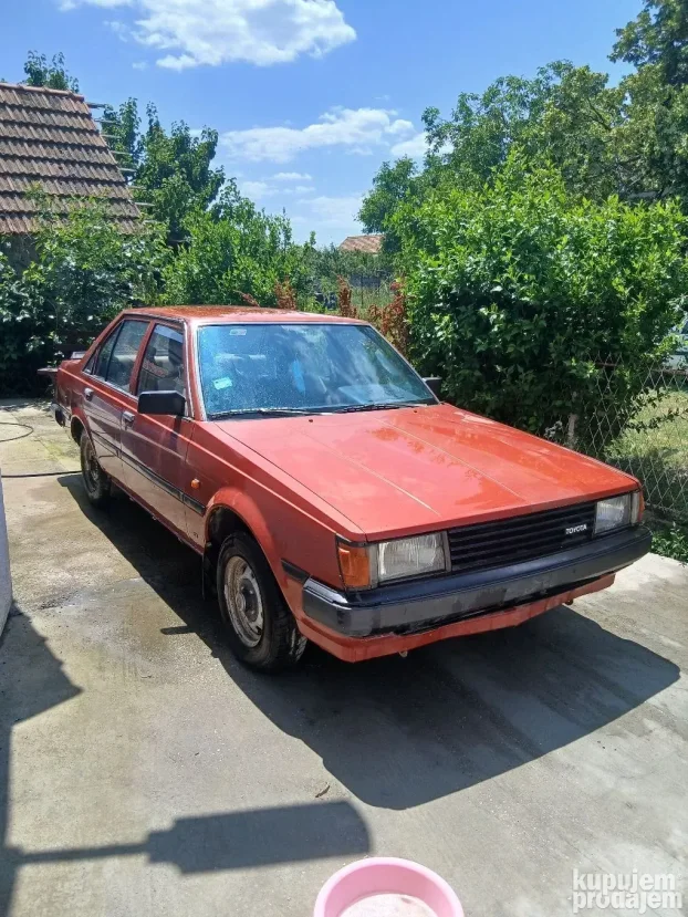 1982 Toyota Carina 