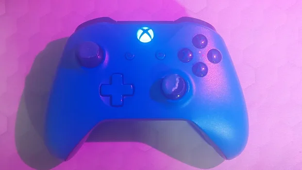 Xbox One 500GB (Opis)