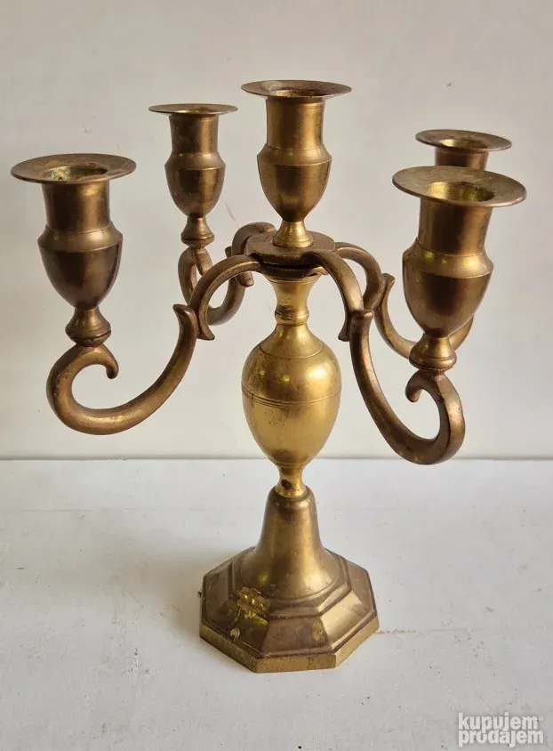 Izvanredan stari mesingani svecnjak za 5 sveca