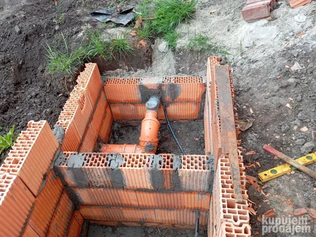 Izgradnja i popravka kanalizacione mreže