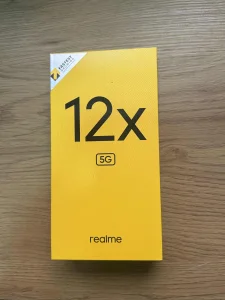 Realme 12X 5G 6/128 Novo