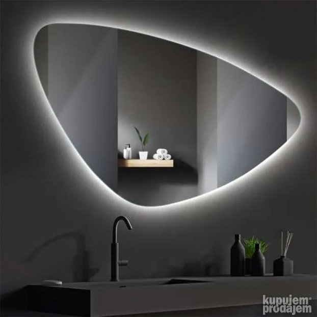 Ogledalo sa LED svetlom Pinna 120x70.8cm