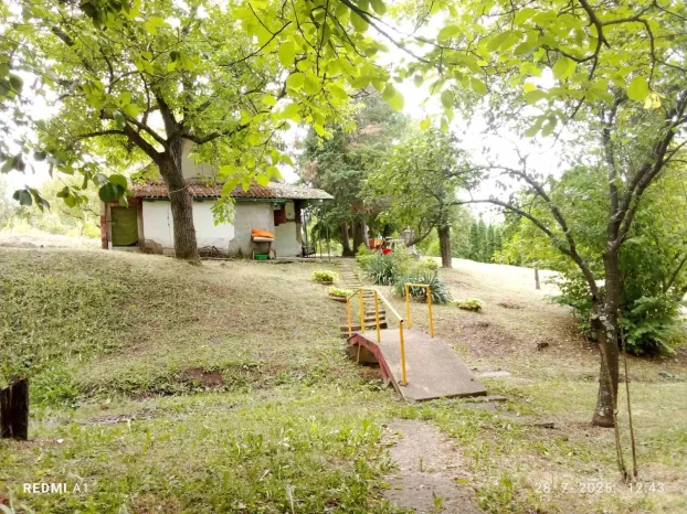 Irig, Vrdnik, 2.0 dvosobna, 52 m²