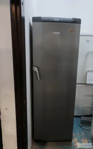 Zamrzivac Electrolux 285 lit garancija 12 meseci