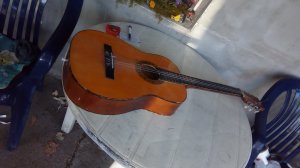 gitara akusticna kapok