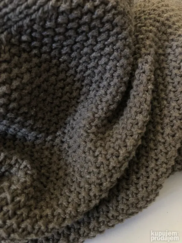 % sada 990 din. - Mango zenski dzemper M S