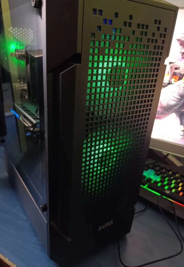 GEJMER PC Intel I7 + 16GB DDR4+500GB SSD+500GB+8GB DDR5+24'