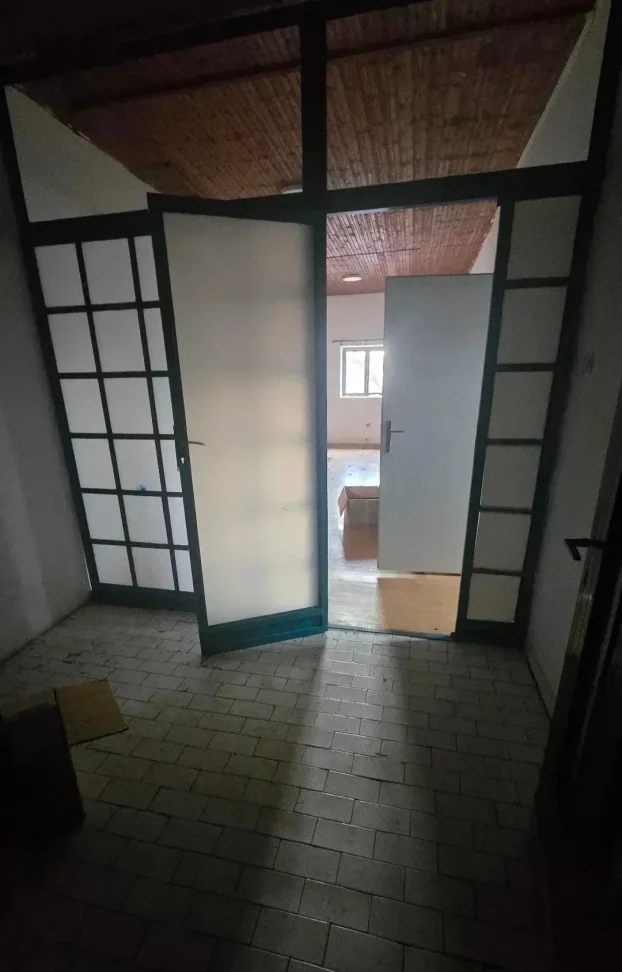 Zemun, Prvomajska, 4.5 četvoroiposoban, 90 m²