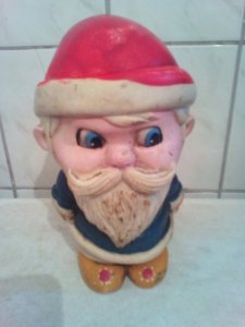 stara gumena igracka deda mraz