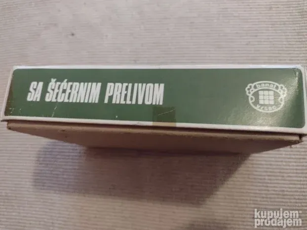 Kutija praline banat vrsac 1000g jugoslavija 1989g