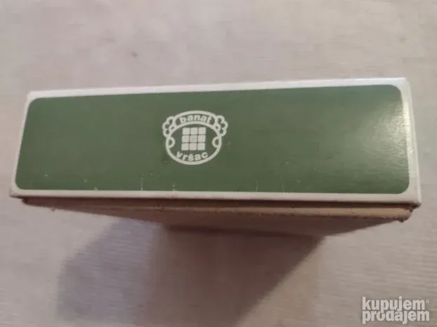 Kutija praline banat vrsac 1000g jugoslavija 1989g