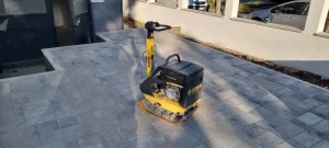 Vibro ploca - Usluzno nabijanje terena