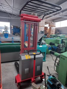 Staker  4060-21