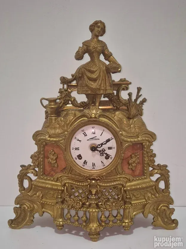 Prelep stari komodni mesingani sat Luj XV