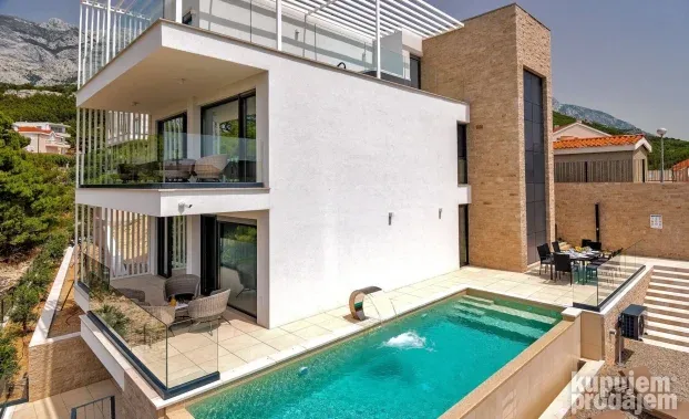 Prestige Vila Makarska