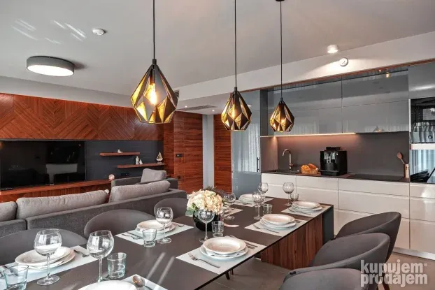 Prestige Vila Makarska