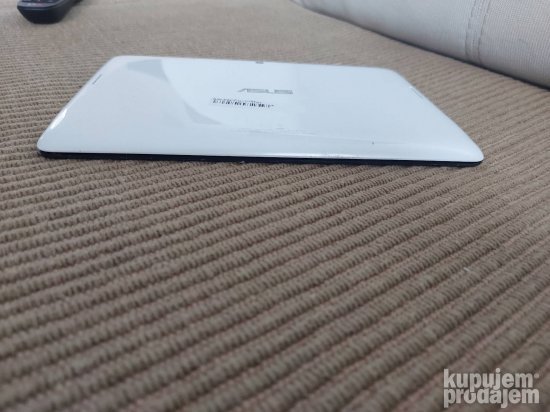 Asus MemoPad K01E pad ipad tablet za delove