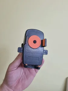 Drzac za telefon za auto