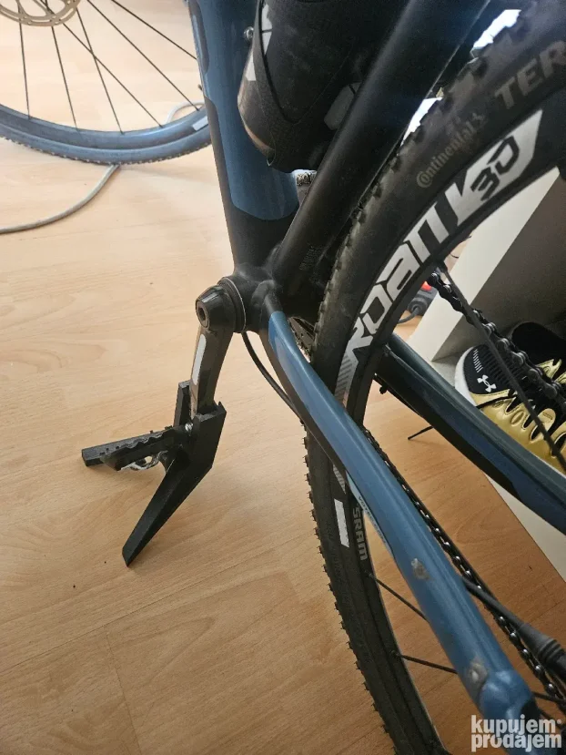 Postolje/nosač za bicikle