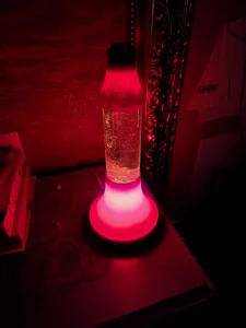 Lava lampa, orange iz 1970 godine, 33 cm, ispravna