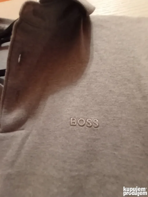 Boss majica dug rukav M