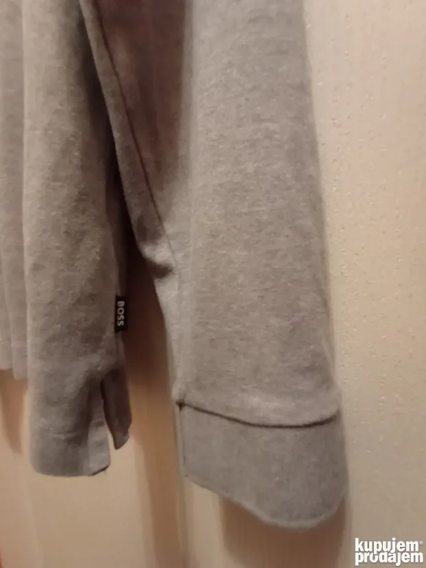 Boss majica dug rukav M