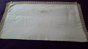 Prelepa jastucnica vez i heklano 90x49cm.