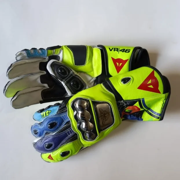 Dainese Valentino Rossi rukavice 2 modela