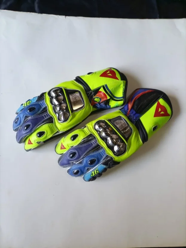 Dainese Valentino Rossi rukavice 2 modela