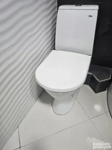 Monoblok kao nov malo korišten sve ispravno