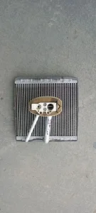 Skoda romster hladnjak klime mali.