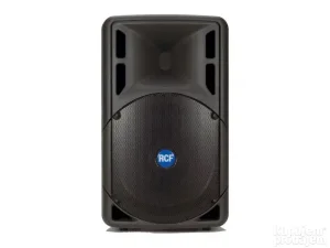 RCF model ART 315 300w rms, 600w muzičke snage,  veoma očuva