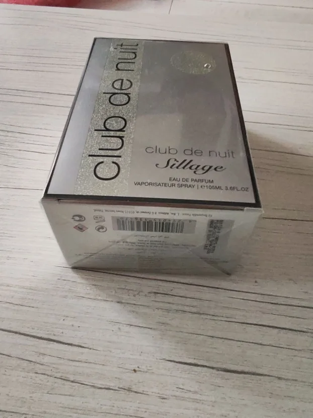 Club de Nuit Sillage Armaf dekanti