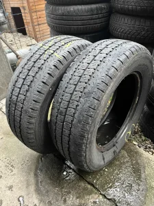 Dve gume 215/65 R16C