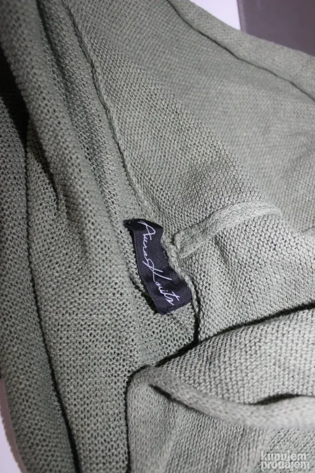 dzemper zenski pamucni pocepan aura knits sa kapuljacom M/38