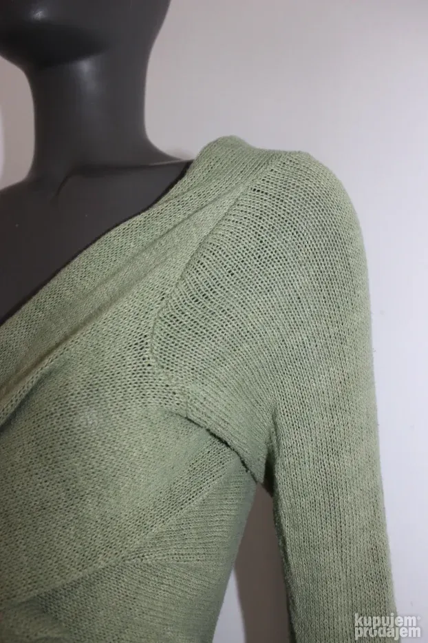 dzemper zenski pamucni pocepan aura knits sa kapuljacom M/38