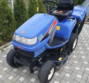 Traktor sa  DIZEL motorom Iseki kardan plug za sneg ralica