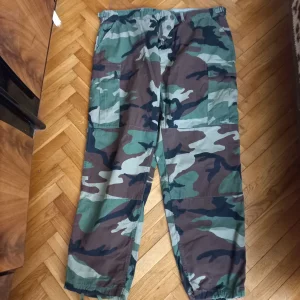 Woodland pantalone