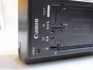 CANON CA-920 punjac baterija